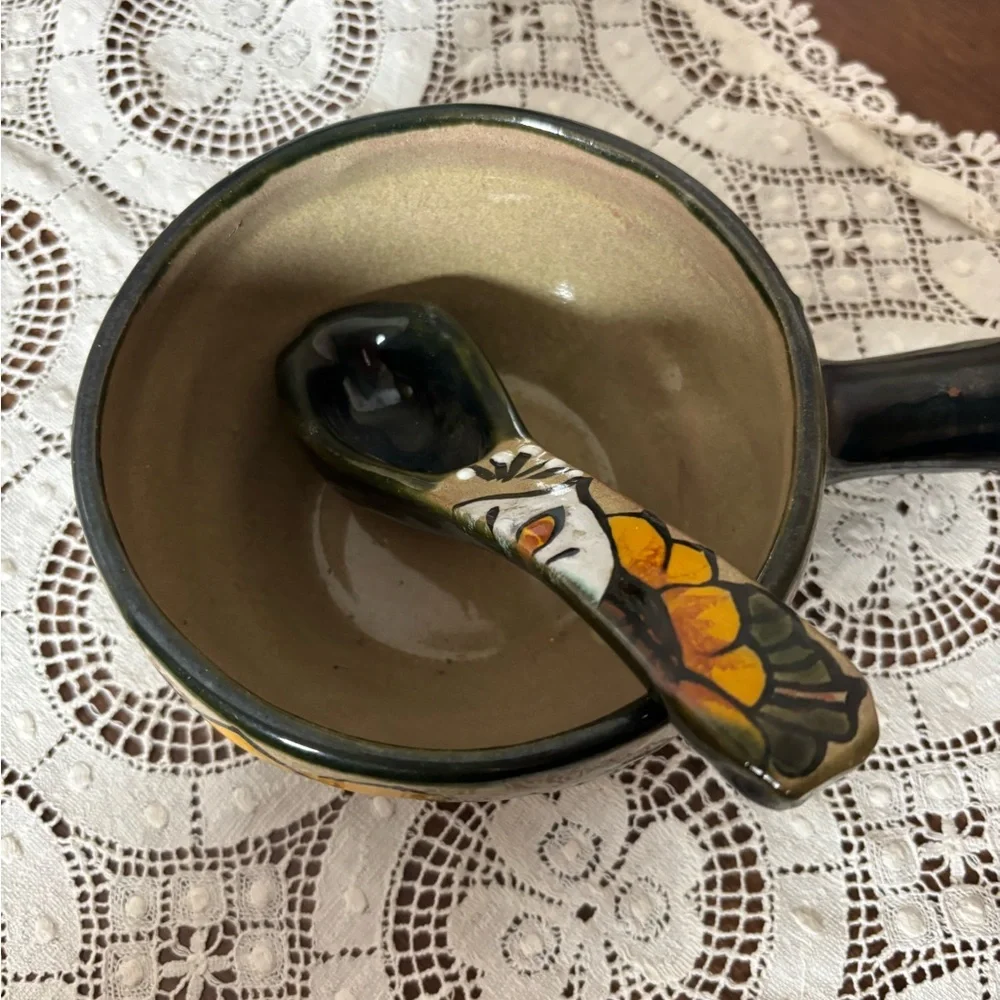 Handcrafted Mexican Talavera Salsa Guacamole Bowl with Spoon